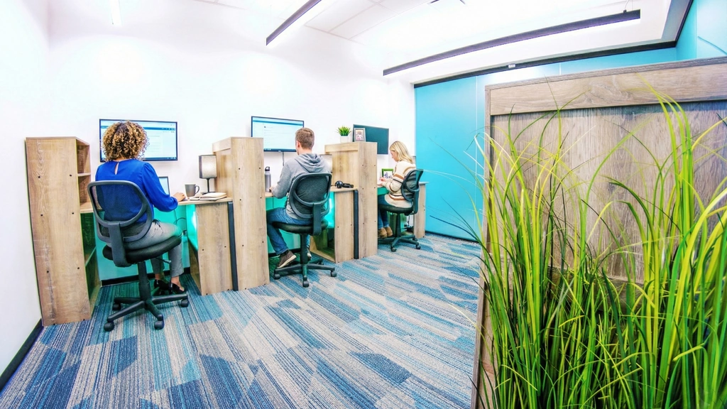 Lounge Area and Hot Desks - Media 1