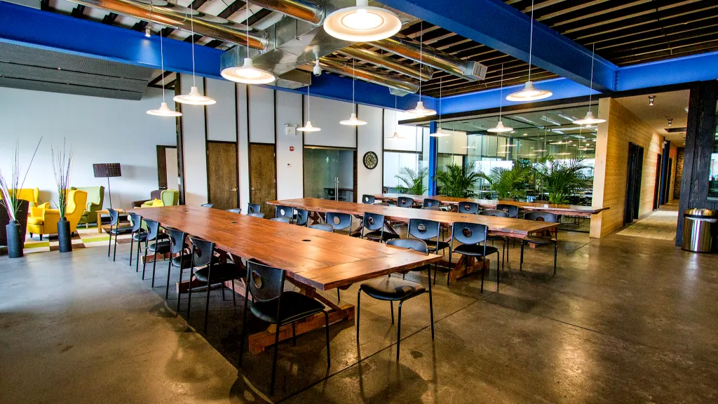 Entrepreneurs Coworking Membership - Thumbnail 2