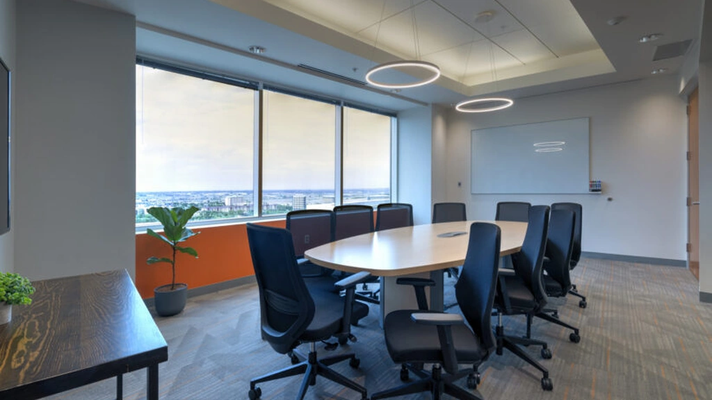 Office Evolution: 11001 W 120th Avenue, Suite 400, Broomfield, CO 80021, USA - Thumbnail 4