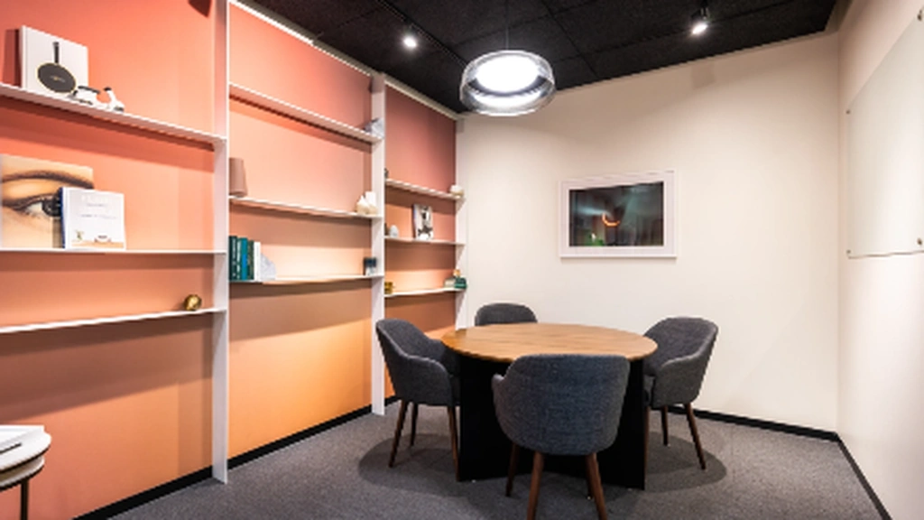 Industrious: 4250 Drinkwater Boulevard, Suite 300, Scottsdale, AZ 85251 - Thumbnail 3