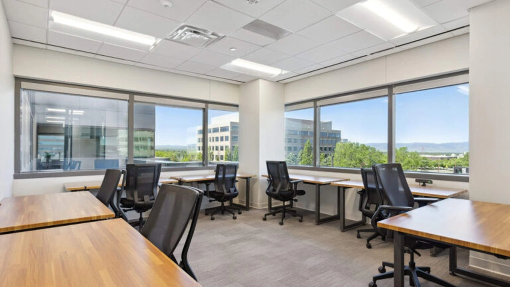 Venture X: 6400 S Fiddlers Green Circle, Suite 100, Greenwood Village, Colorado, 80111 - Thumbnail 2