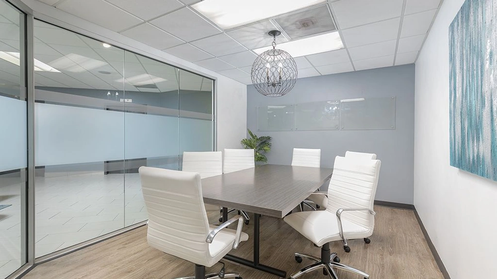 Premier Workspaces: 5150 E. Pacific Coast Hwy, 2nd Floor, Long Beach CA 90804 - Thumbnail 3