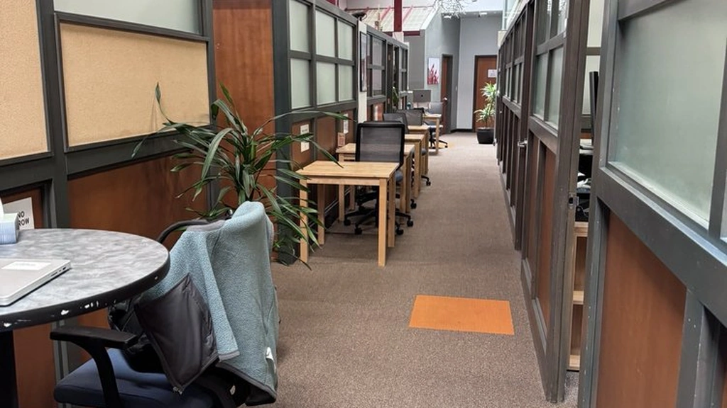 Pacific Workplaces: 101 Cooper Street, Santa Cruz, CA 95060 - Thumbnail 3