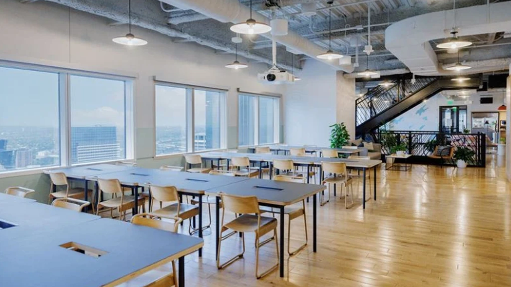 wework: 225 South 6th Street, Suite 3900 Minneapolis, MN 55402 - Thumbnail 2