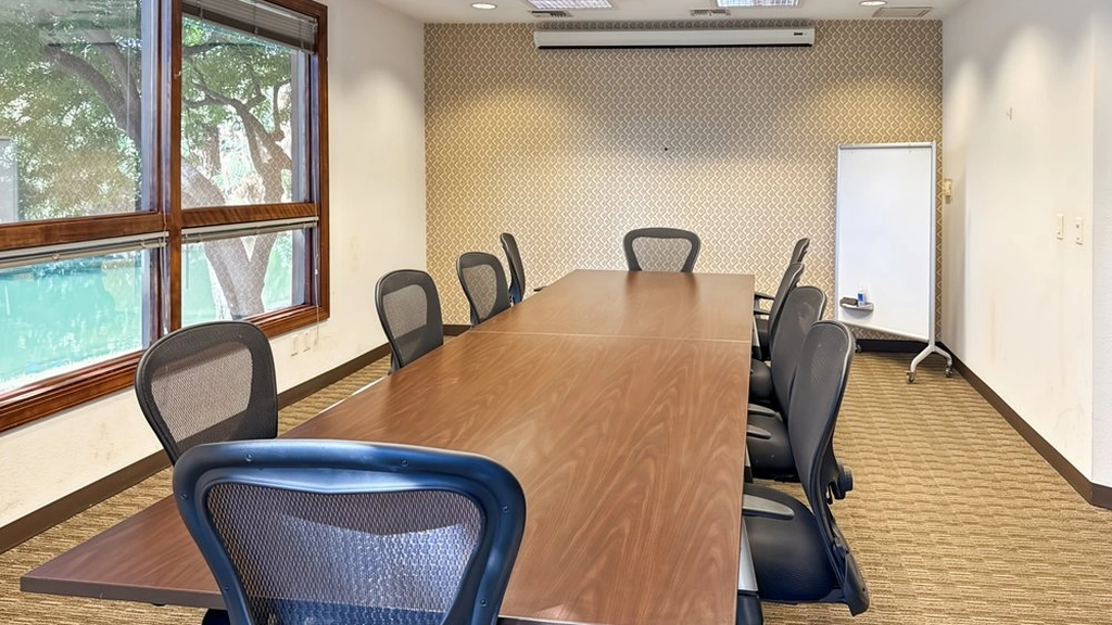 Regus: 2266 South Dobson Road, Suite 200, Mesa, AZ, 85202, USA - Thumbnail 4