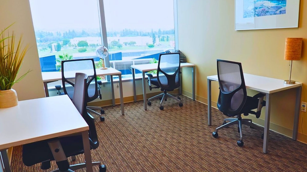 Regus - Howard Hughes Center: 6080 Center Drive, 6th Floor, Los Angeles, CA, 90045, USA - Thumbnail 2