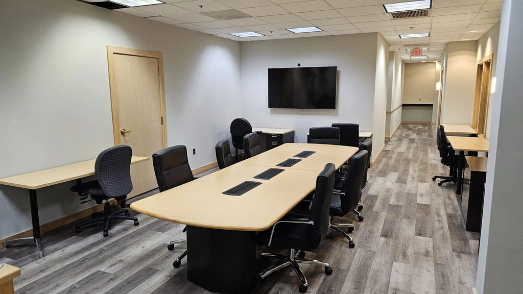 Intelligent Office: 9435 Waterstone Boulevard, Suite 140, Cincinnati, OH 45249, USA - Thumbnail 4