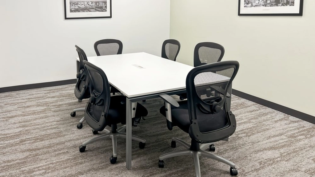 Regus: 7047 East Greenway Parkway, Suite 250, Scottsdale, AZ, 85254, USA - Thumbnail 3