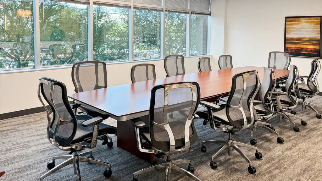 Regus: 7047 East Greenway Parkway, Suite 250, Scottsdale, AZ, 85254, USA - Thumbnail 4