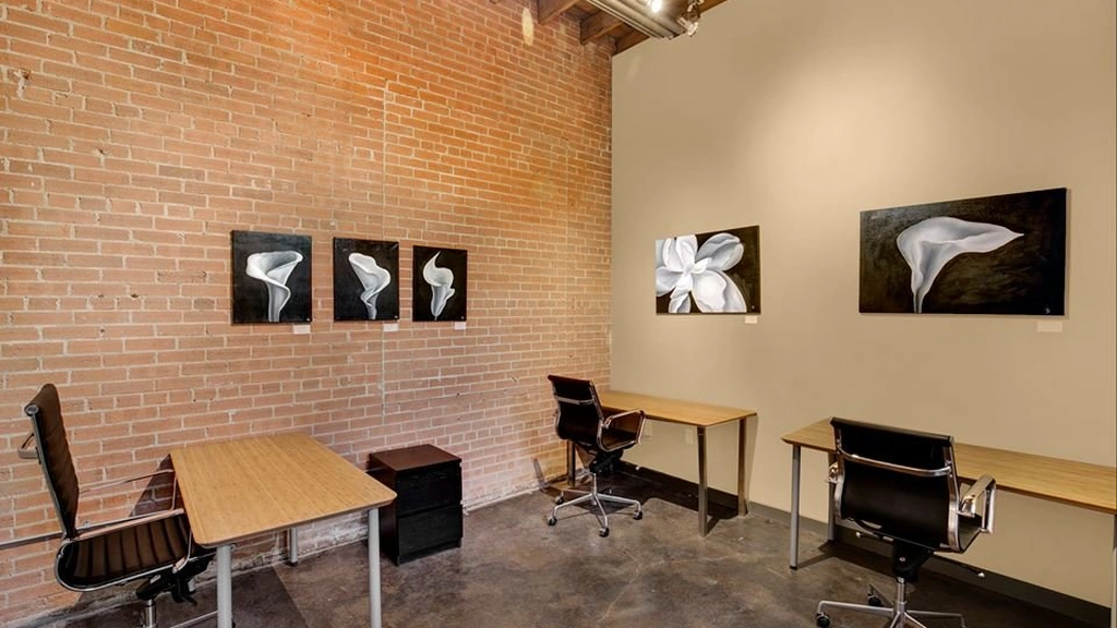 GeniusDen: 3106 Commerce Street, Dallas, TX, USA - Thumbnail 2