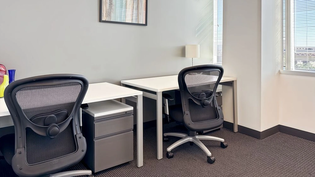 Regus: 20860 North Tatum Boulevard, Suite 300, Phoenix, AZ, 85050, USA at Regus: 20860 North Tatum Boulevard, Suite 300, Phoenix, AZ, 85050, USA in Phoenix, Arizona — photo 1 of 4