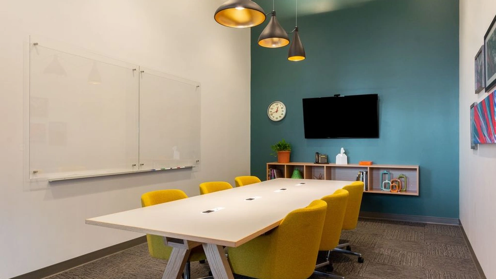 Spaces USA: 223 S West Street, Suite 900, Raleigh, NC, 27603, USA - Thumbnail 4