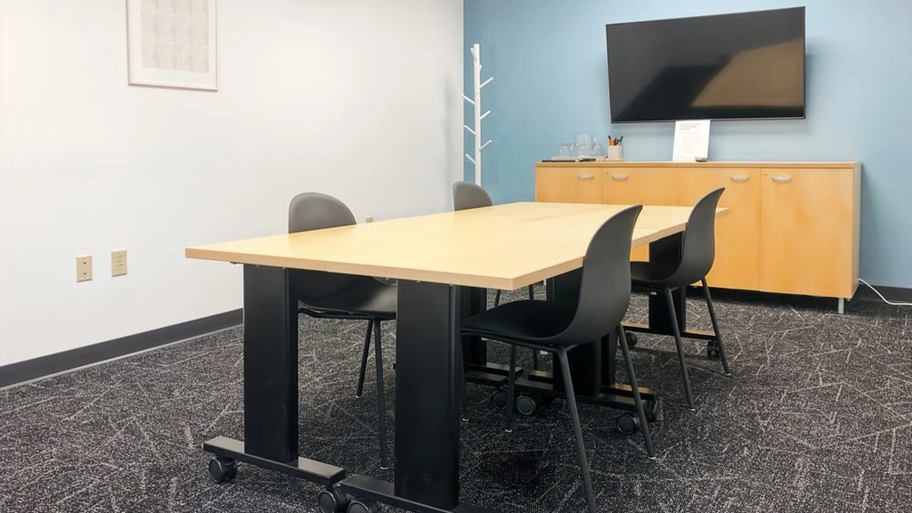 Regus: 500 West Silver Spring Drive, Suite K-200, Glendale, WI, 53217, USA - Thumbnail 2