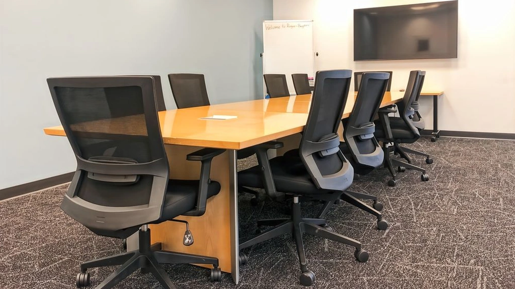 Regus: 500 West Silver Spring Drive, Suite K-200, Glendale, WI, 53217, USA - Thumbnail 4