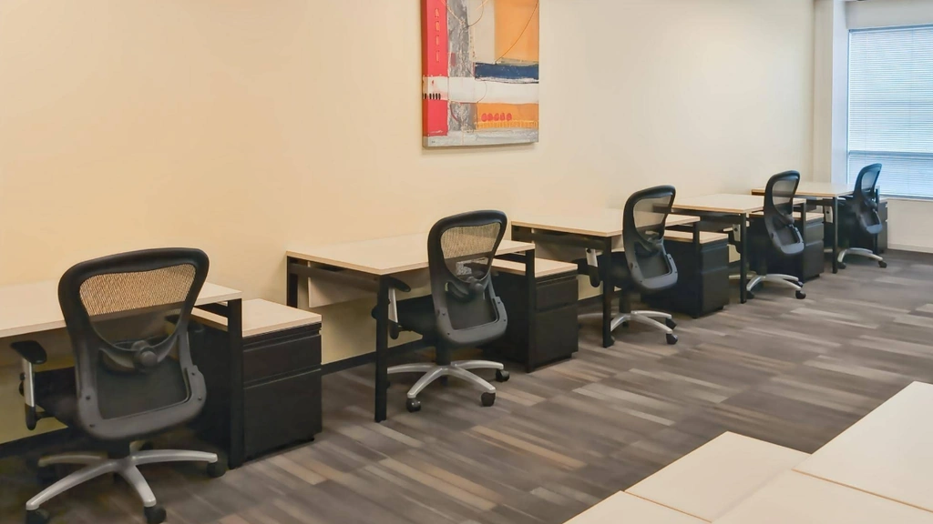 Regus: 12600 Hill Country Boulevard, Suite R-275, Bee Cave, TX, 78738, USA - Thumbnail 3