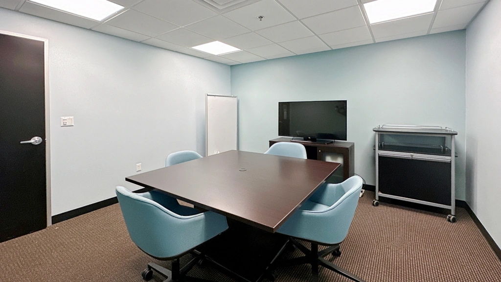 Regus: 120 North Washington Square, Suite 300, Lansing, MI, 48933, USA - Thumbnail 3