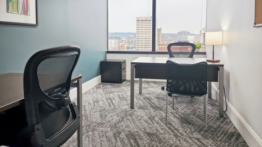 Regus - Tallan Financial Center: 200 West Martin Luther King Boulevard, Suite 1000, Chattanooga, TN, 37402, USA at Regus - Tallan Financial Center: 200 West Martin Luther King Boulevard, Suite 1000, Chattanooga, TN, 37402, USA in Chattanooga, Tennessee — photo 1 of 4