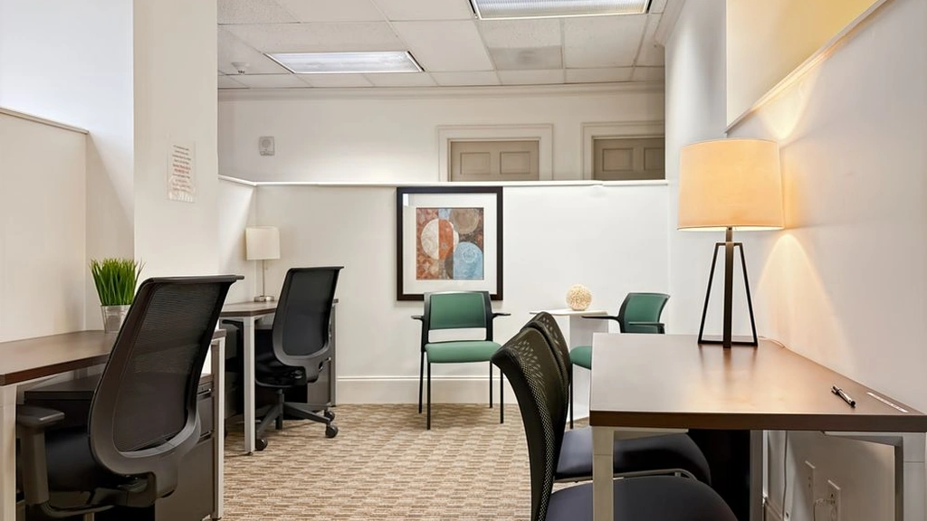 Regus - Tallan Financial Center: 200 West Martin Luther King Boulevard, Suite 1000, Chattanooga, TN, 37402, USA - Thumbnail 2