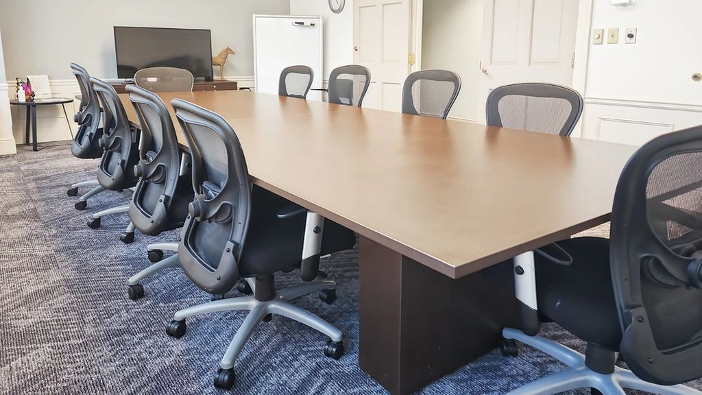 Regus - Tallan Financial Center: 200 West Martin Luther King Boulevard, Suite 1000, Chattanooga, TN, 37402, USA - Thumbnail 4