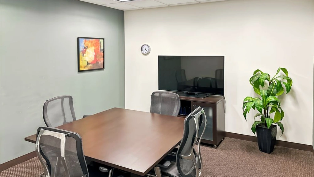 Regus: 3200 Greenfield Road, Suite 300, Dearborn, MI, 48120, USA - Thumbnail 3