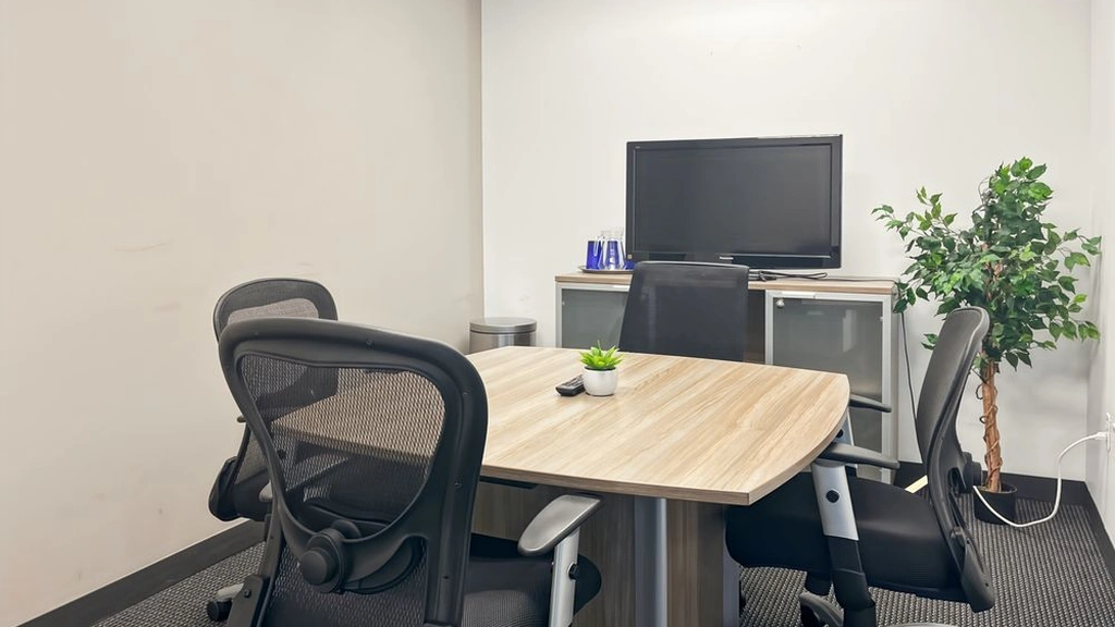 Regus: 1 Marina Park Drive, Suite 1410, Boston, MA, 02210, USA - Thumbnail 2