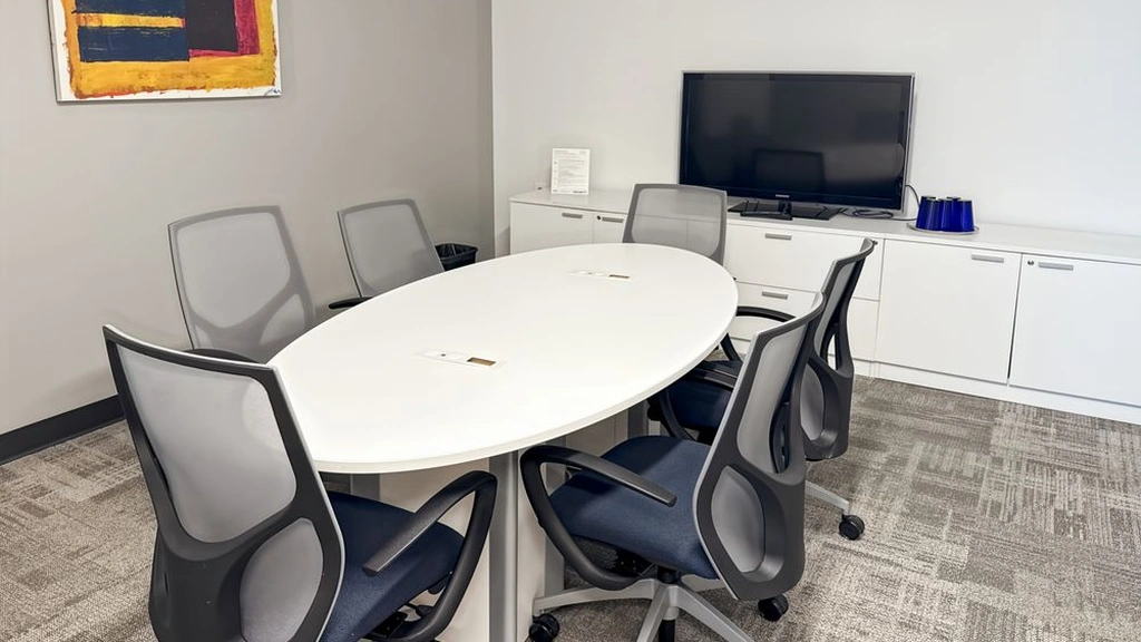 Regus - Reston Town Center II: 11921 Freedom Drive, Suite 550, Reston, VA, 20190, USA - Thumbnail 3