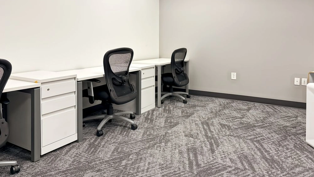 Regus: 2550 West Union Hills Drive, Suite 350, Phoenix, AZ, 85027, USA - Thumbnail 3
