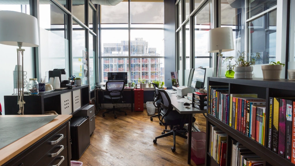 Green Desk: 42 West St, Brooklyn, NY 11222, United States - Thumbnail 2