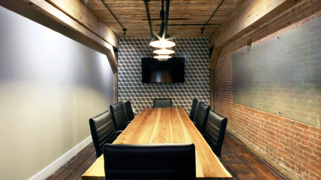 Green Desk: 67 West St, Brooklyn, NY 11222, United States - Thumbnail 3