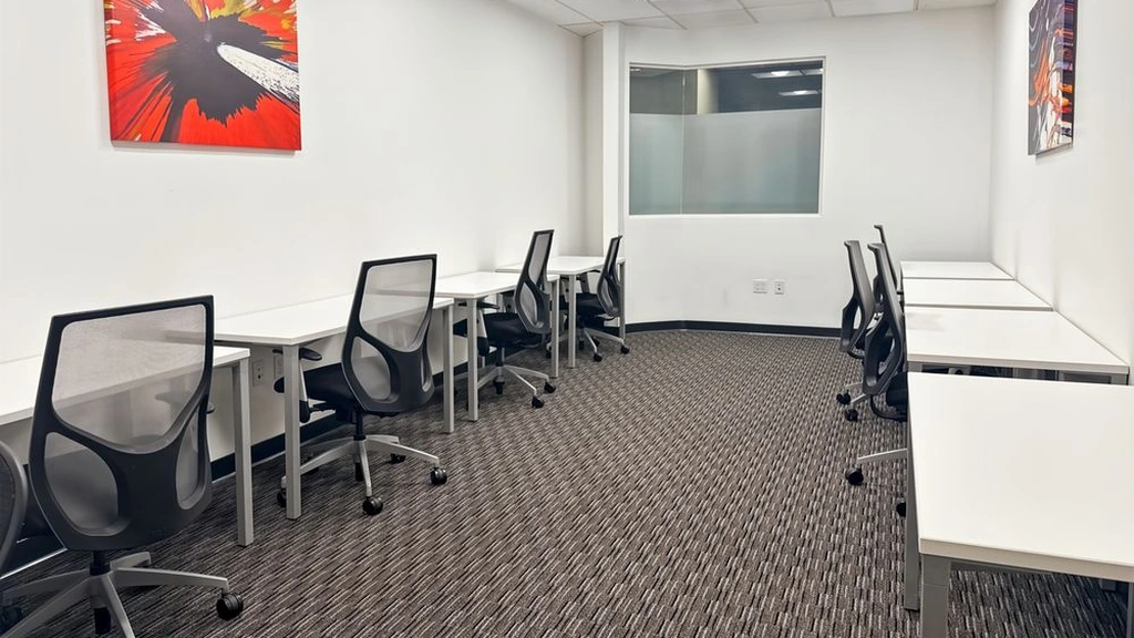 Regus: 333 University Avenue, Suite 200, Sacramento, CA, 95825, USA - Thumbnail 3