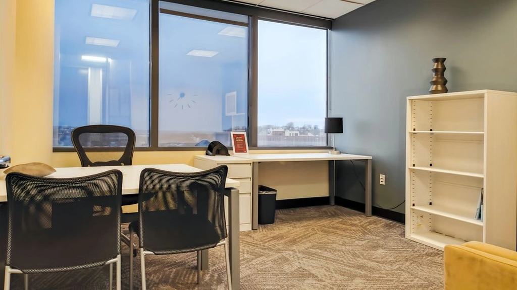 Regus: 2300 Main Street, 9th Floor, Kansas City, MO, 64108, USA - Thumbnail 2