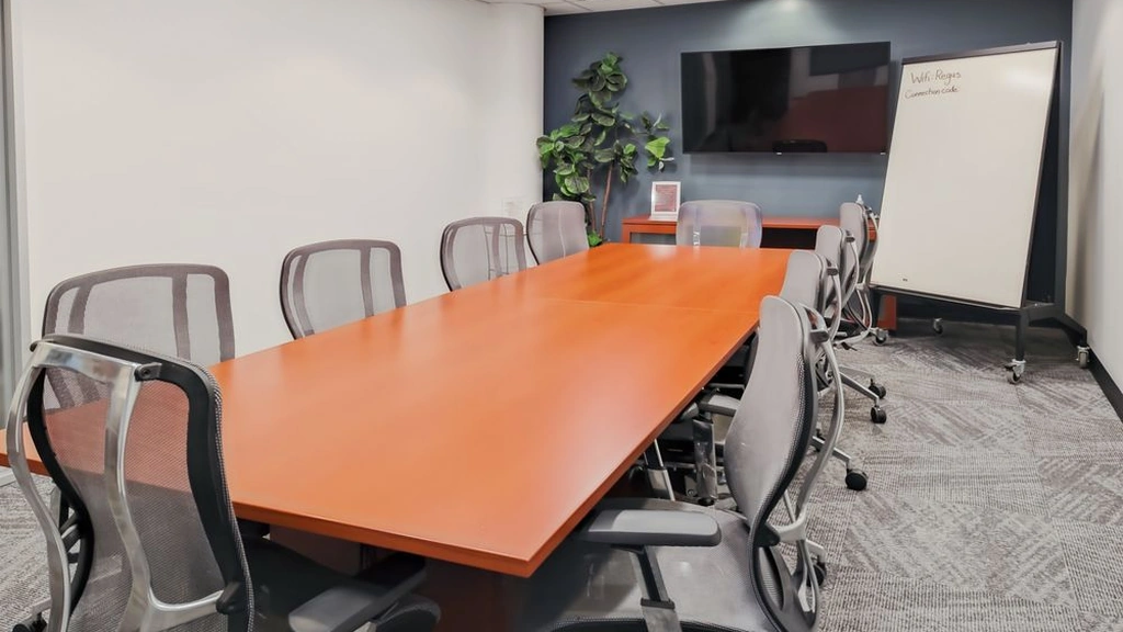 Regus: 2300 Main Street, 9th Floor, Kansas City, MO, 64108, USA - Thumbnail 4