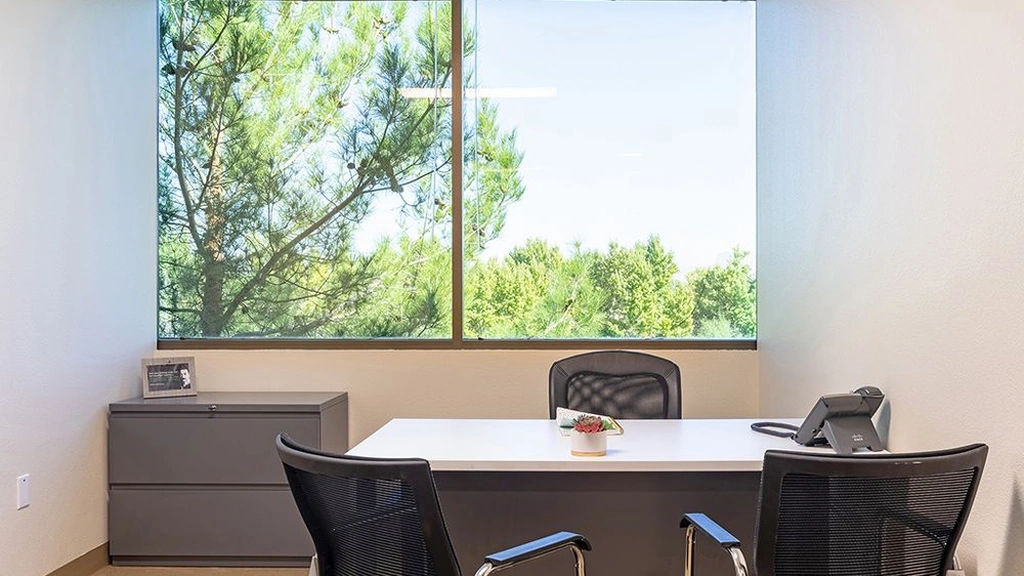 Premier Workspaces - PV1: 11201 North Tatum Boulevard, Suite 300, Phoenix AZ 85028 - Thumbnail 2