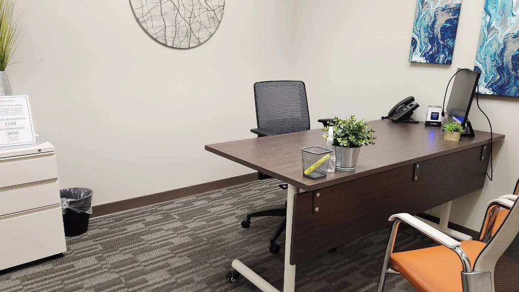 Office Evolution - Hackensack: 2 University Plaza Drive, Suite 100, Hackensack, NJ 07601 at Office Evolution - Hackensack: 2 University Plaza Drive, Suite 100, Hackensack, NJ 07601 in Hackensack, New Jersey — photo 1 of 4