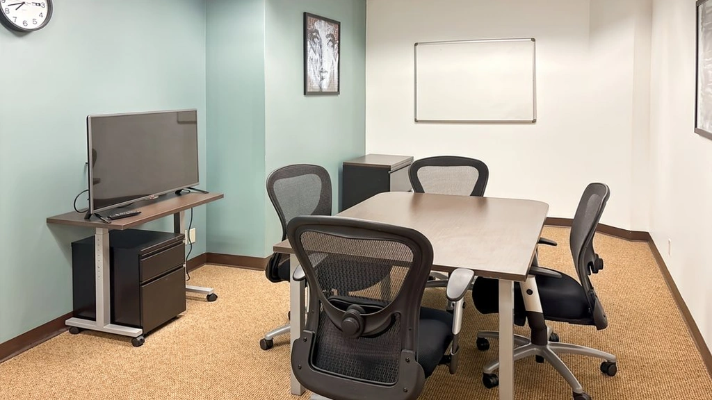 Regus: 1420 5th Avenue, Suite 2200, Seattle, WA 98101 - Thumbnail 2