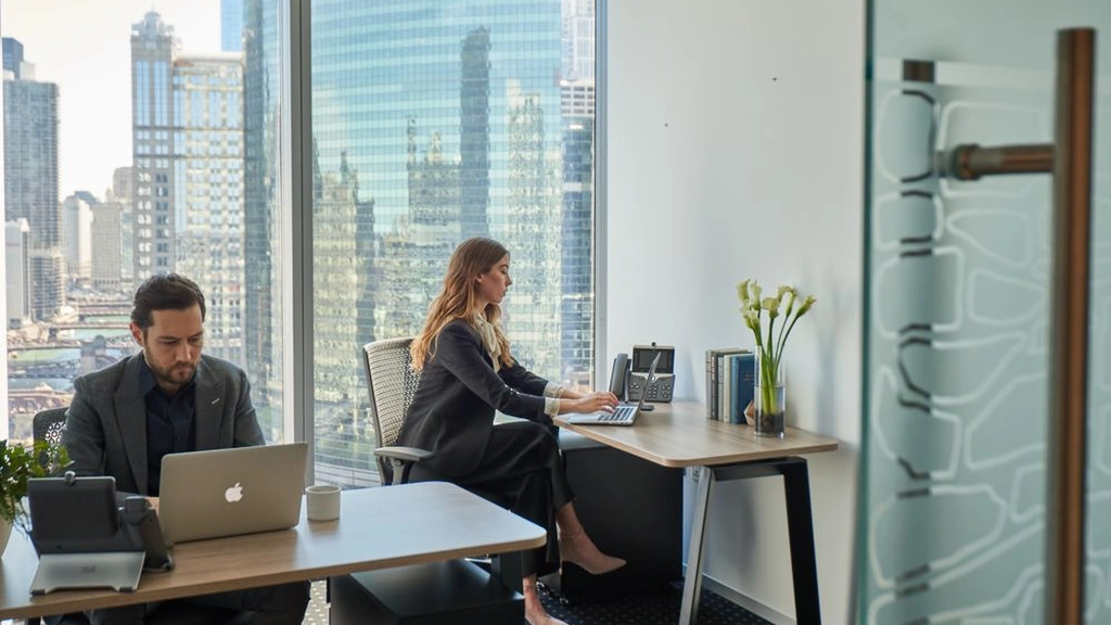 Servcorp - River Point: 444 W Lake Street, 17th floor, Chicago, IL 60606, USA - Thumbnail 3