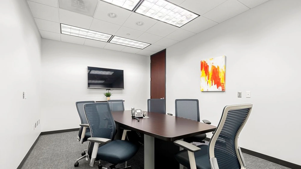 Peachtree Offices: 1050 Crown Pointe Parkway, Suite 500, Dunwoody, GA, USA - Thumbnail 2