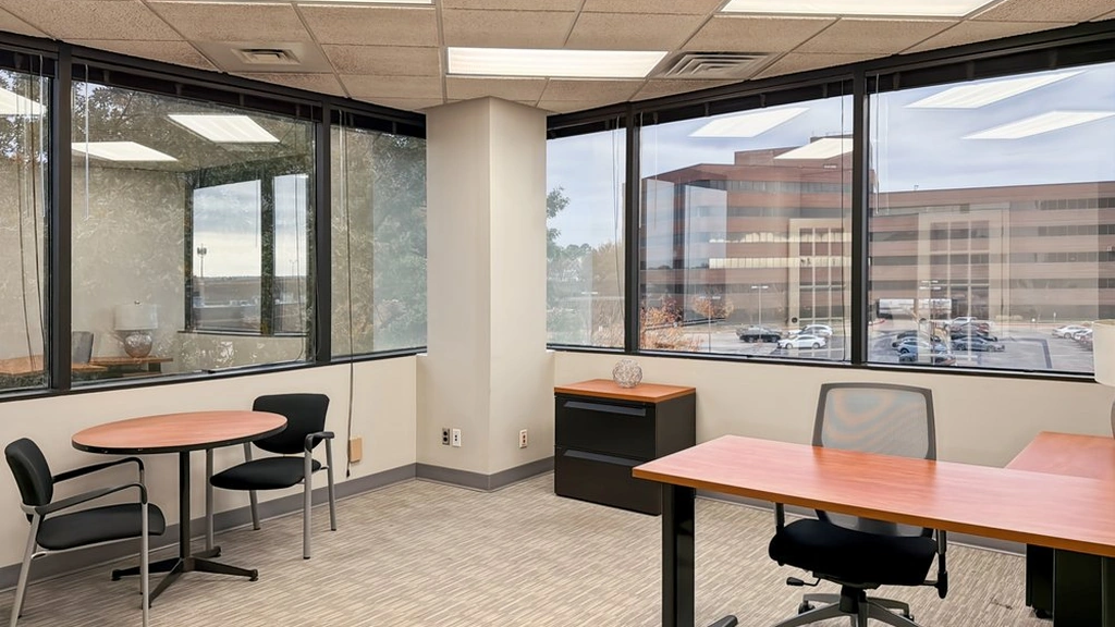 Regus: 7633 East 63rd Place, Suite 300, Tulsa, OK, 74133, USA - Thumbnail 2