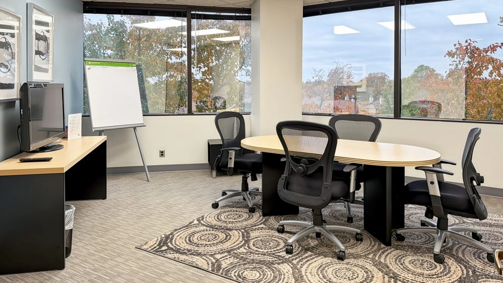 Regus: 7633 East 63rd Place, Suite 300, Tulsa, OK, 74133, USA - Thumbnail 3