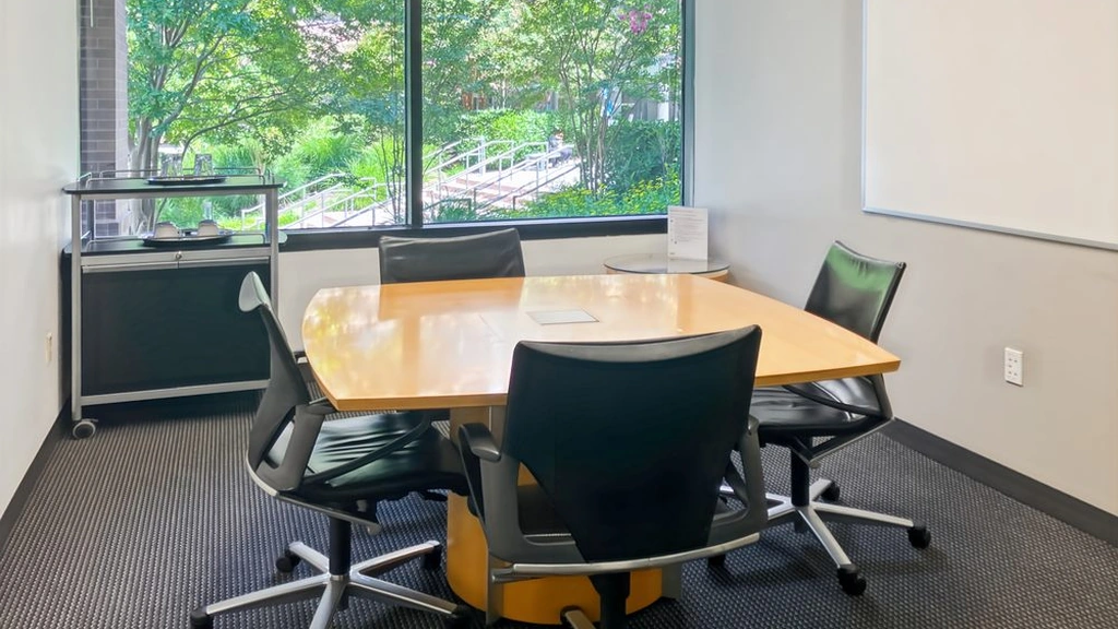 Regus: 12020 Sunrise Valley Drive, Suite 100, Reston, VA, 20191, USA - Thumbnail 3
