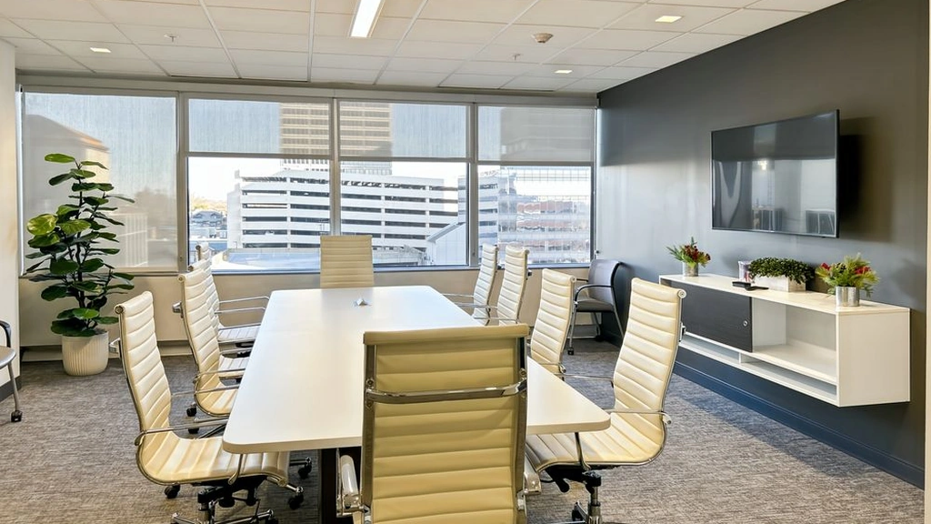 Regus: 7777 Bonhomme Avenue, Suite 1800, Clayton, MO 63105 - Thumbnail 3