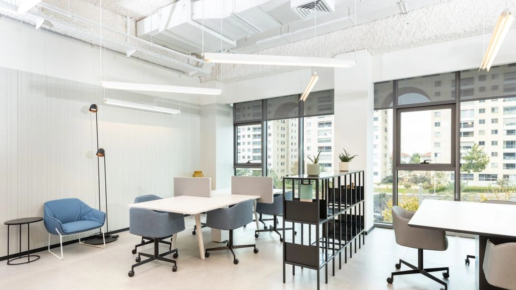 Regus: 4145 SW Watson Avenue, Suite 350, Beaverton, OR 97005 - Thumbnail 2