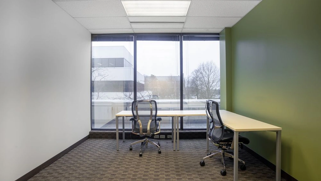 Regus: 100 East Campus View Boulevard, Suite 250, Columbus, OH, 43235 - Thumbnail 2