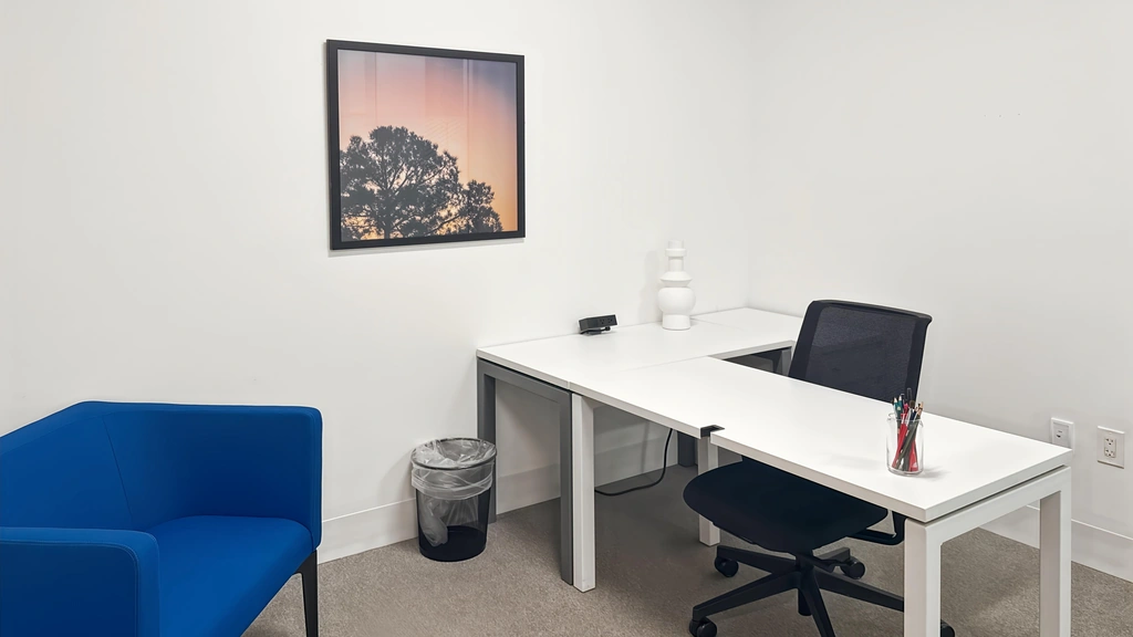 Regus: 800 E 101st Terrace, Suite 350, Kansas City, MO 64131 at Regus: 800 E 101st Terrace, Suite 350, Kansas City, MO 64131 in Kansas City, Missouri — photo 1 of 4