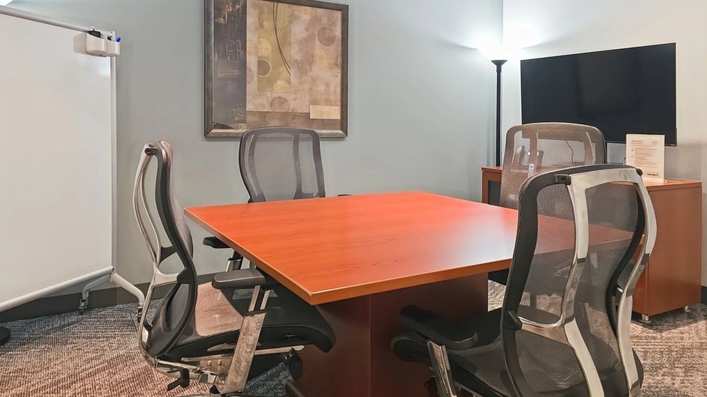Regus: 4800 SW Meadows Road Kruse Way, Suite 300, Lake Oswego, OR, 97035, USA - Thumbnail 3