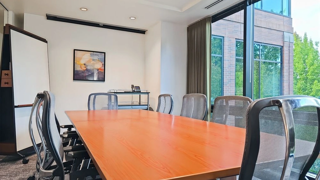 Regus: 4800 SW Meadows Road Kruse Way, Suite 300, Lake Oswego, OR, 97035, USA - Thumbnail 4