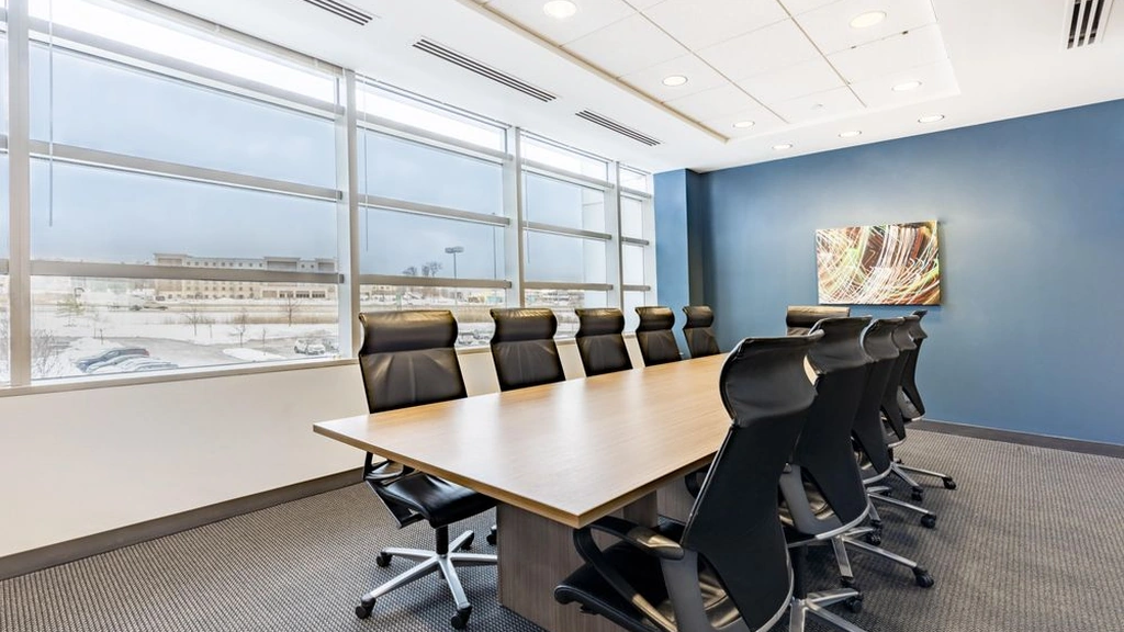 Regus - Chagrin Highlands Center: 2000 Auburn Drive, Suite 200, Beachwood, OH 44122 - Thumbnail 4