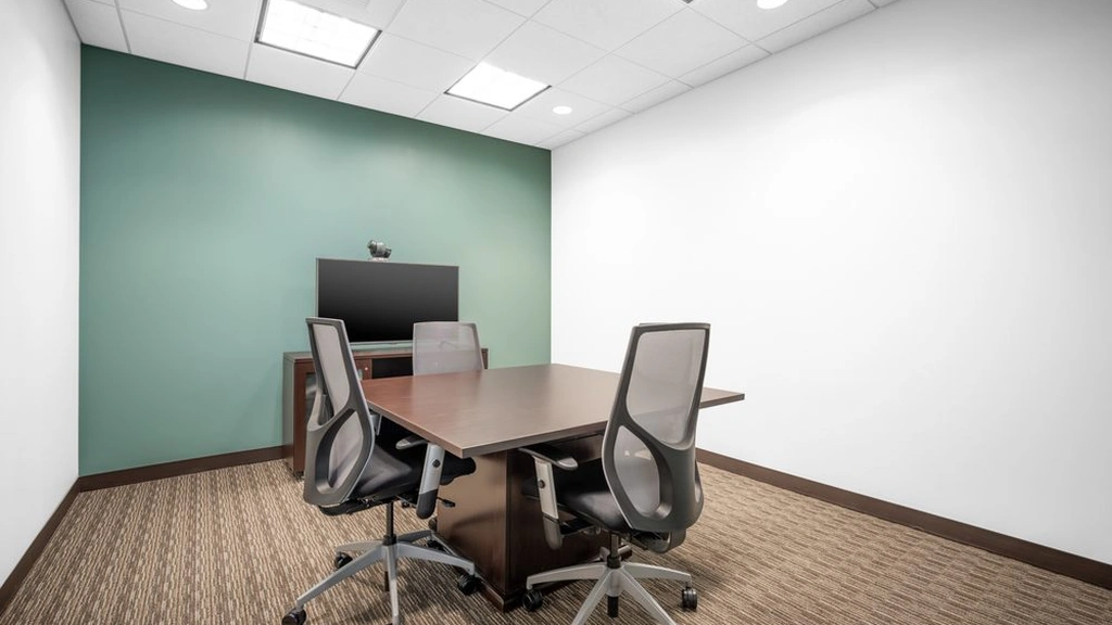 Regus - Kingstowne Ridge: 5680 King Centre Drive, Suite 600, Kingstowne, VA 22315 - Thumbnail 3