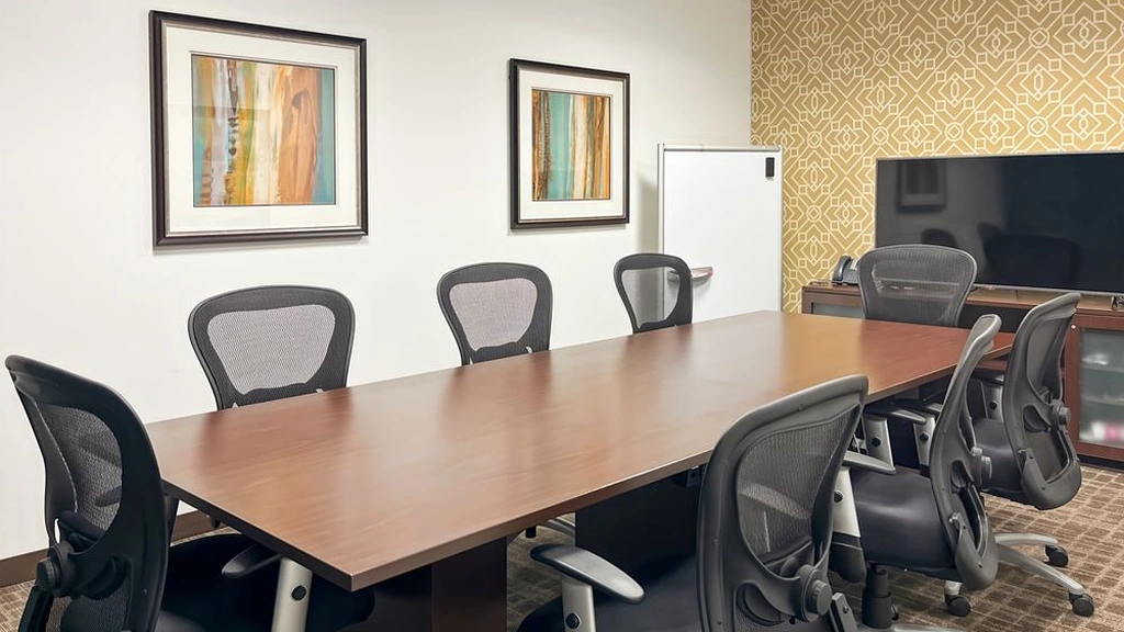 Regus - Grandview Square: 5201 Eden Ave Grandview, Suite 300, Edina, MN 55436 - Thumbnail 4
