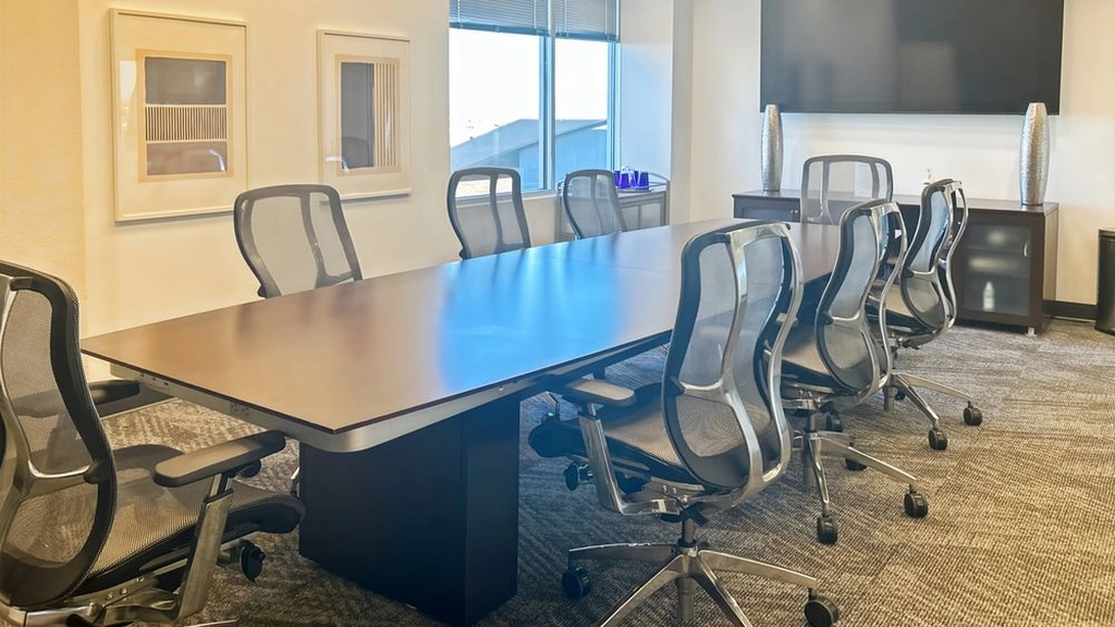 Regus: 170 South Green Valley Parkway, Suite 300, Henderson, NV, 89012, USA - Thumbnail 4